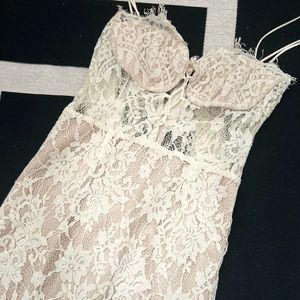 Lace white dress